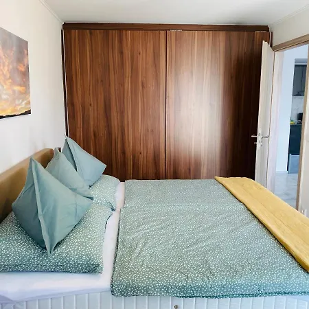 Lotusblüte In Mit Tiefgarage Und Panoramaterrasse Appartement Hévíz