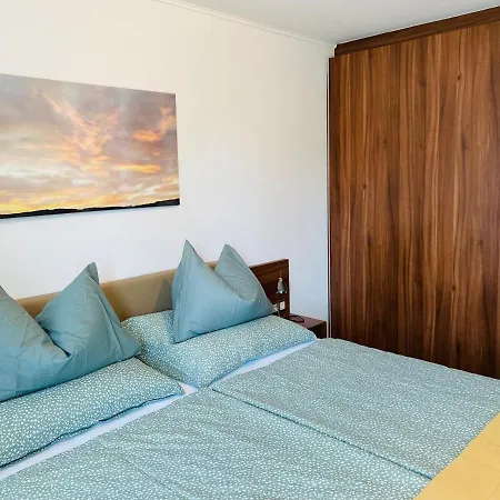 Lotusbluete In Mit Tiefgarage Und Panoramaterrasse * ヘーヴィーズ