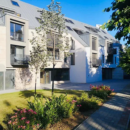 Lotusblüte In Mit Tiefgarage Und Panoramaterrasse *